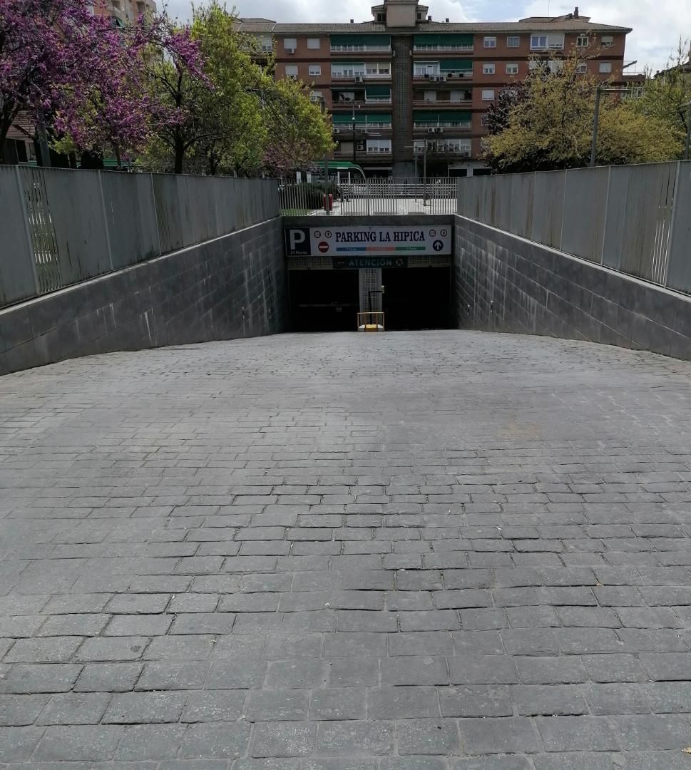 Parking de Garaje de alquiler en  Granada Capital