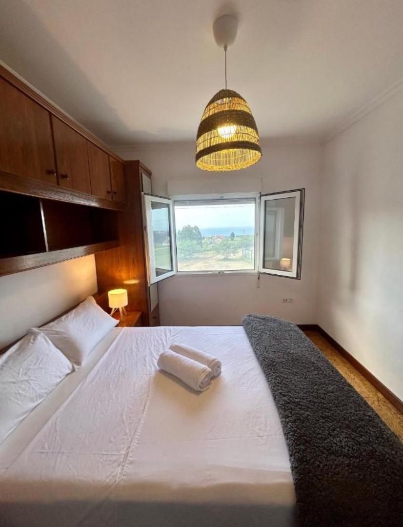Dormitori de Casa o xalet de lloguer en Cudillero amb Calefacció, Jardí privat i Parquet