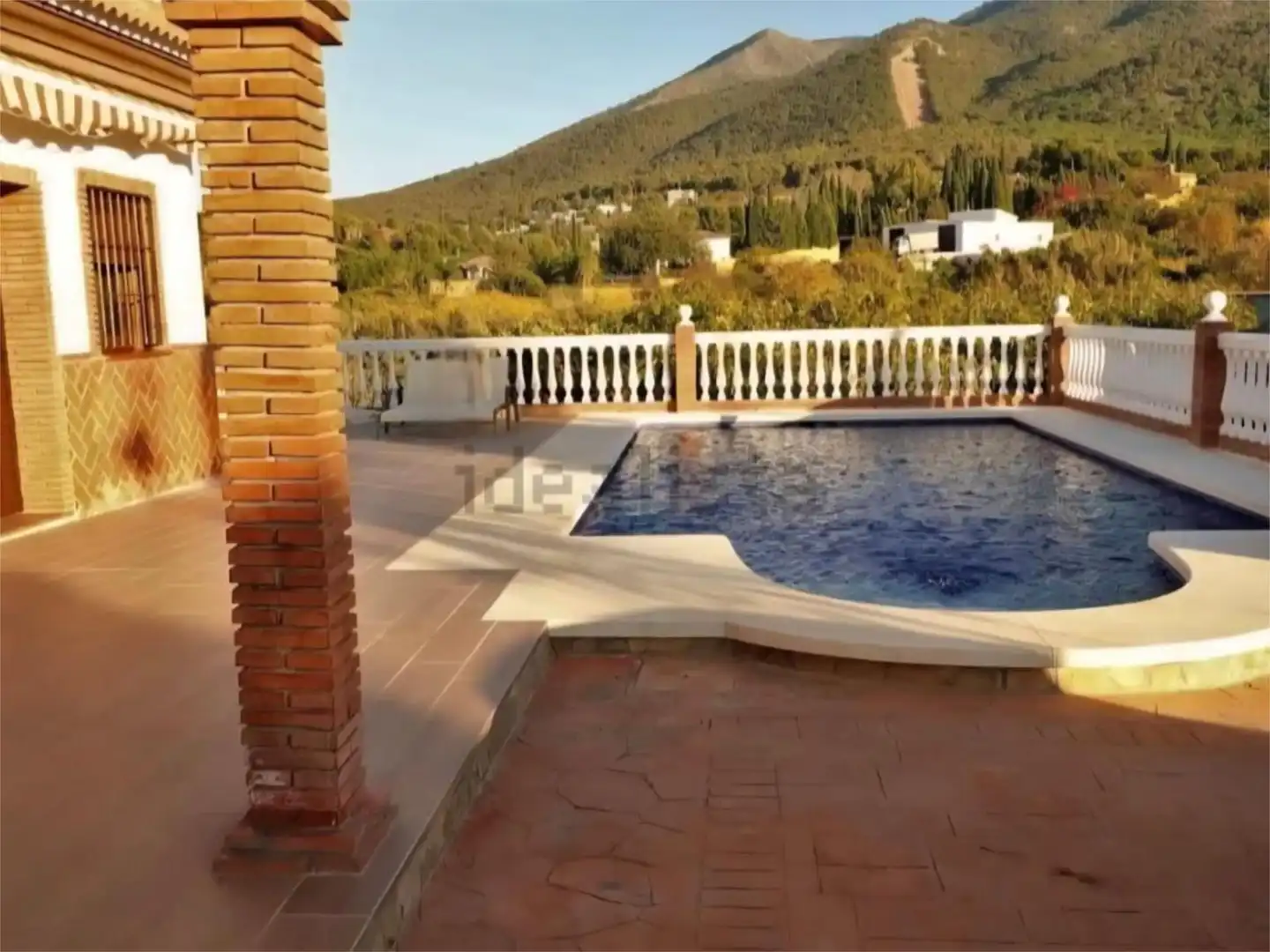 Casa o chalet de alquiler en Lugar Urique, 121, Centro Vista exterior de Casa o chalet de alquiler en Alhaurín El Grande con Aire acondicionado, Jardín privado y Terraza