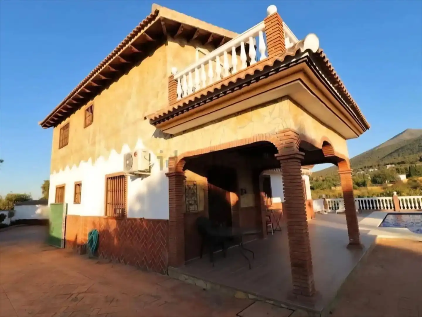 Casa o chalet de alquiler en Lugar Urique, 121, Centro Vista exterior de Casa o chalet de alquiler en Alhaurín El Grande con Aire acondicionado, Jardín privado y Terraza