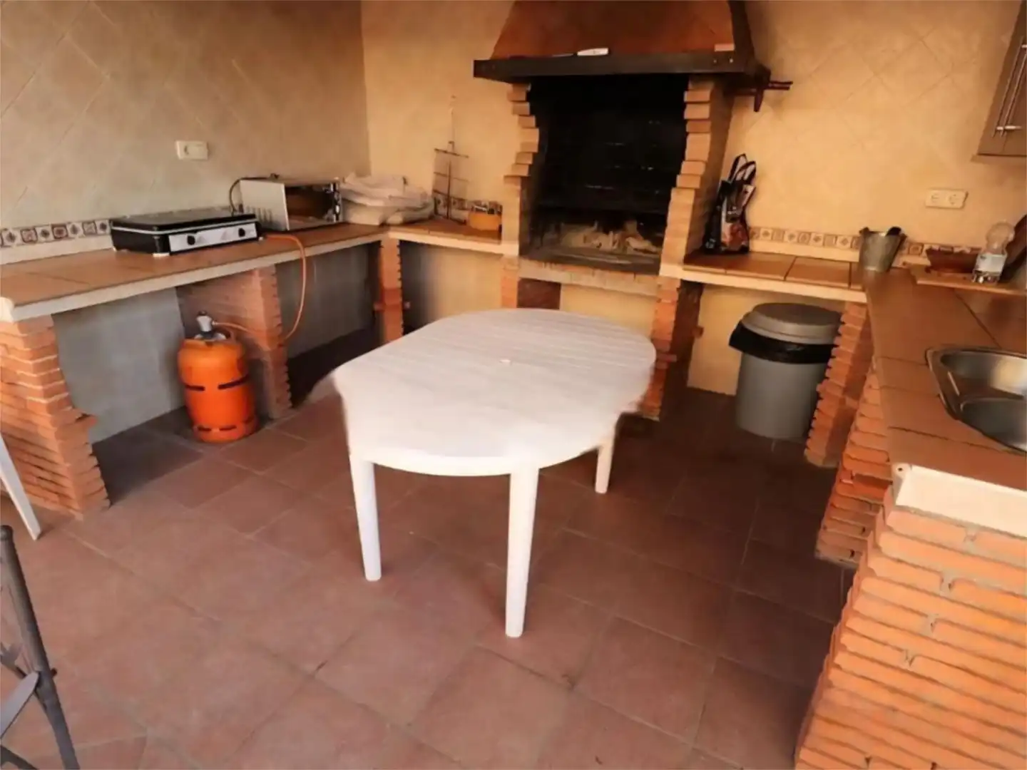 Casa o chalet de alquiler en Lugar Urique, 121, Centro Terraza de Casa o chalet de alquiler en Alhaurín El Grande con Aire acondicionado, Jardín privado y Terraza
