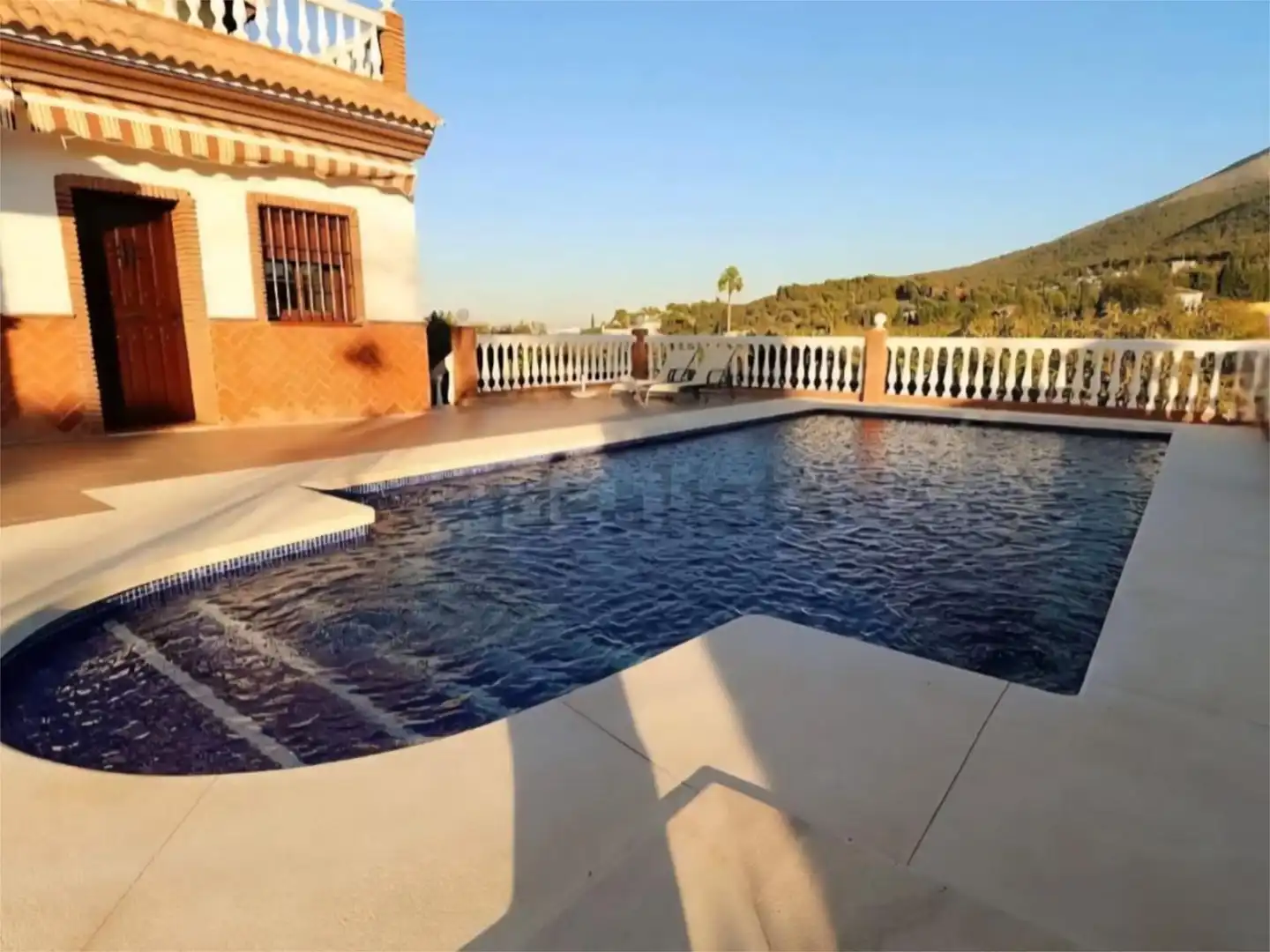 Casa o chalet de alquiler en Lugar Urique, 121, Centro Piscina de Casa o chalet de alquiler en Alhaurín El Grande con Aire acondicionado, Jardín privado y Terraza