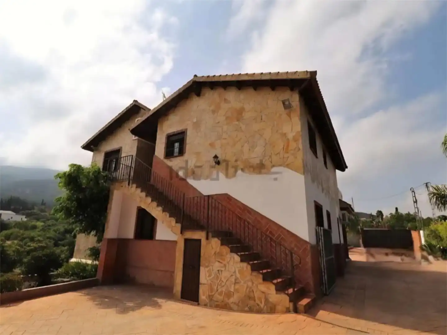 Casa o chalet de alquiler en Lugar Urique, 121, Centro Vista exterior de Casa o chalet de alquiler en Alhaurín El Grande con Aire acondicionado, Jardín privado y Terraza