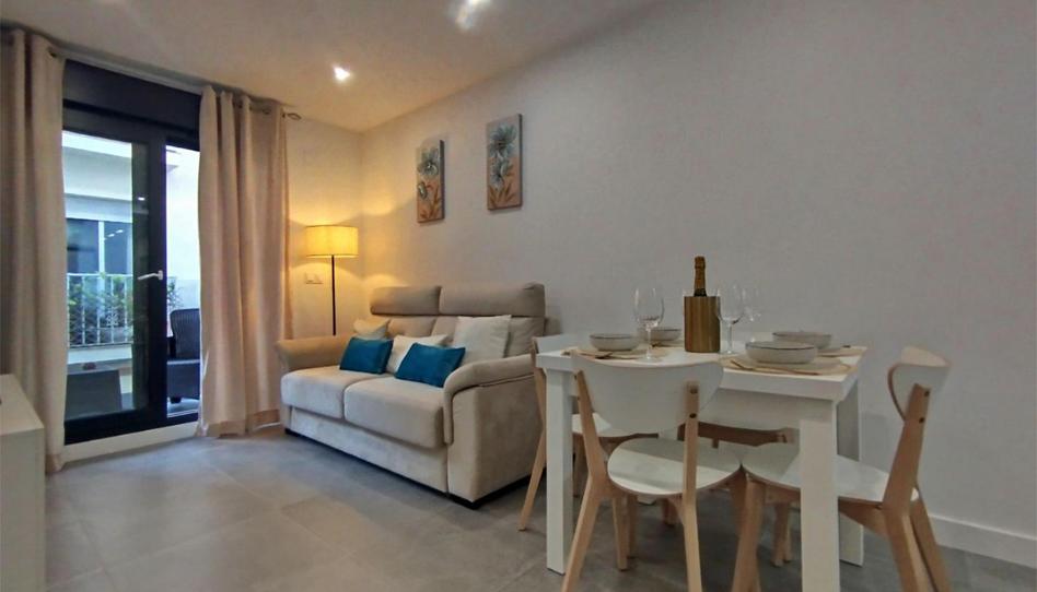 Foto 1 de Pis de lloguer a Calle Santísima Trinidad, 6, Playa de los Boliches, Málaga