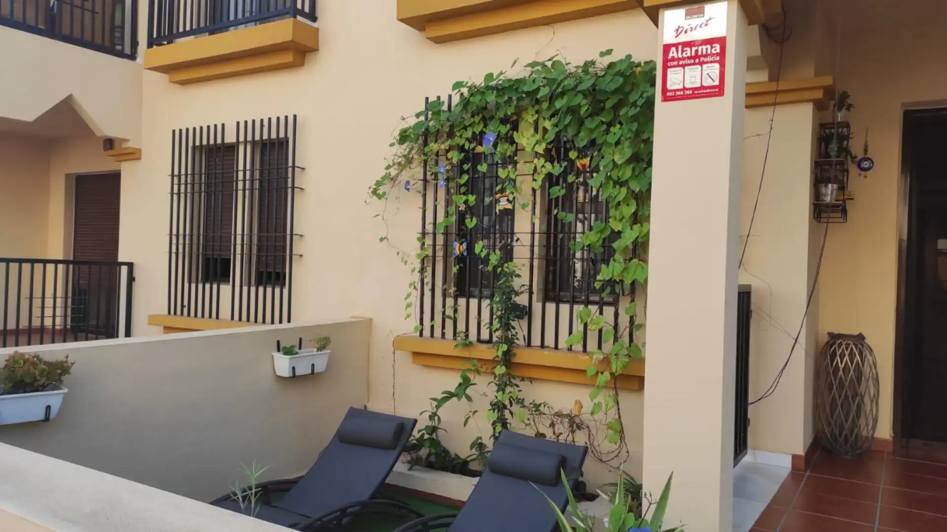 Terrassa de Apartament de lloguer en Vera amb Aire condicionat, Calefacció i Jardí privat