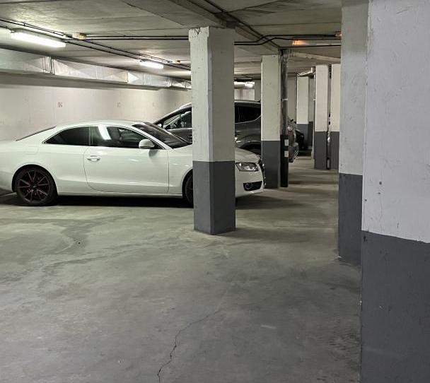 Garatge de lloguer a Calle Laín Calvo, 9, Santa Catalina - Ferial, Burgos - imatge 1 Foto 1 de Garatge de lloguer a Calle Laín Calvo, 9, Santa Catalina - Ferial, Burgos