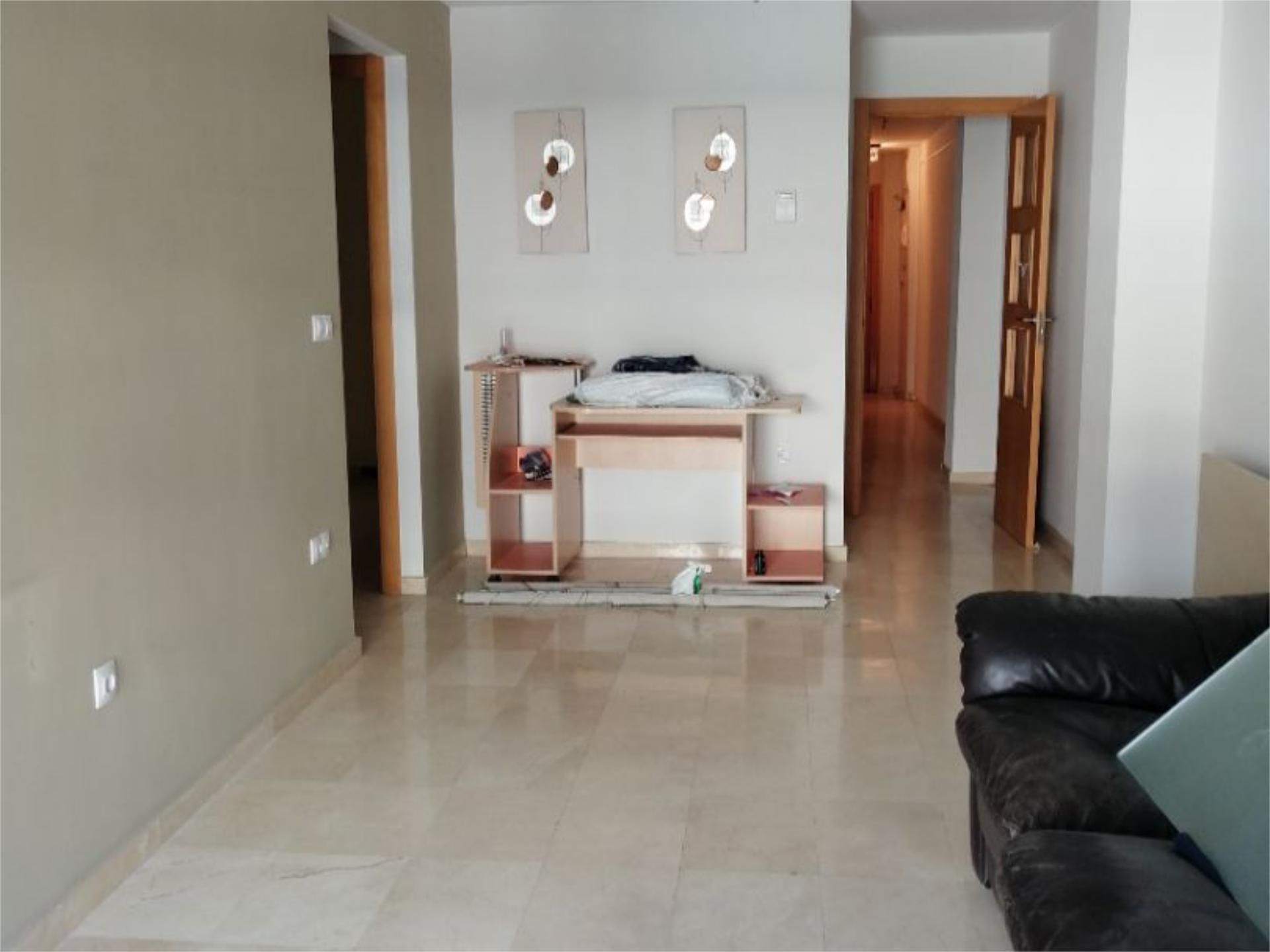 Piso en venta en Avenida de Andalucía, 138, Atarfe Piso en venta en Atarfe con Calefacción, Parking comunitario y Balcón