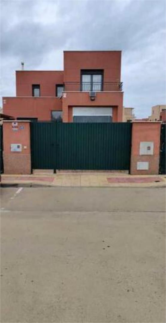 Exterior view of Single-family semi-detached for sale in Grijota
