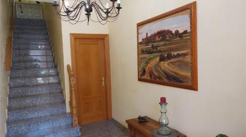 Foto 2 de Casa adosada en venda a Carrer D'orient, 40, Tàrrega, Lleida