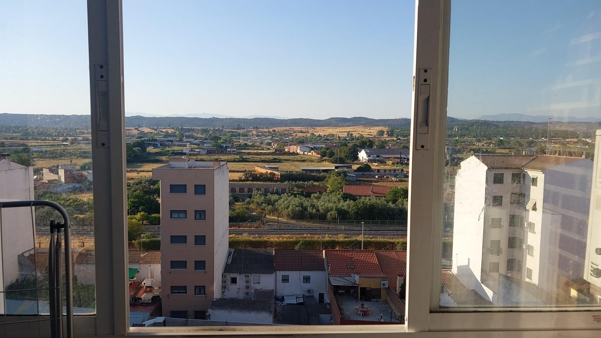Dormitori de Àtic de lloguer en Talavera de la Reina amb Aire condicionat, Calefacció i Parquet
