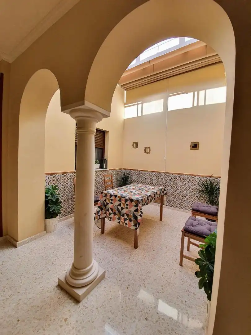 Casa adosada en venta en Calle Carmen, Écija Comedor de Casa adosada en venta en Écija con Aire acondicionado, Calefacción y Terraza