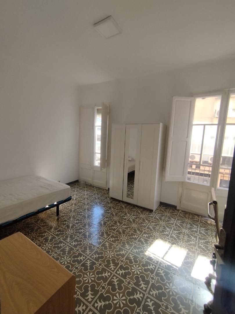 Flat to rent in Carrer Cristòfol Despuig, 11, Centre
