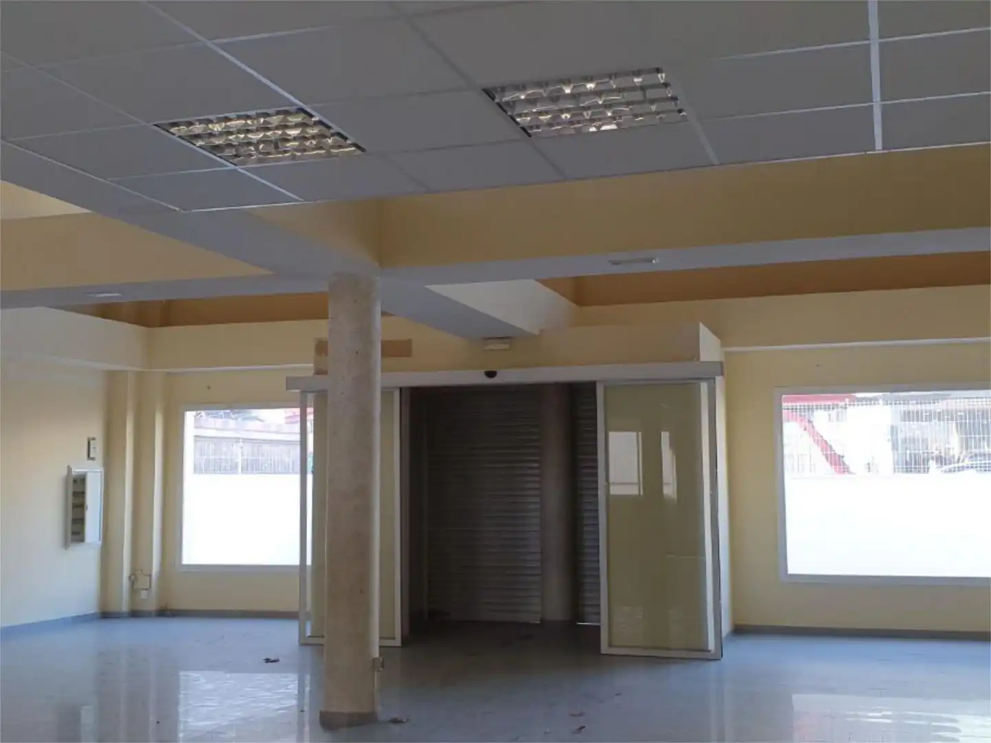 Industrial buildings for sale in Calle Fragua, 14, Norte - Universidad Industrial buildings for sale in Móstoles
