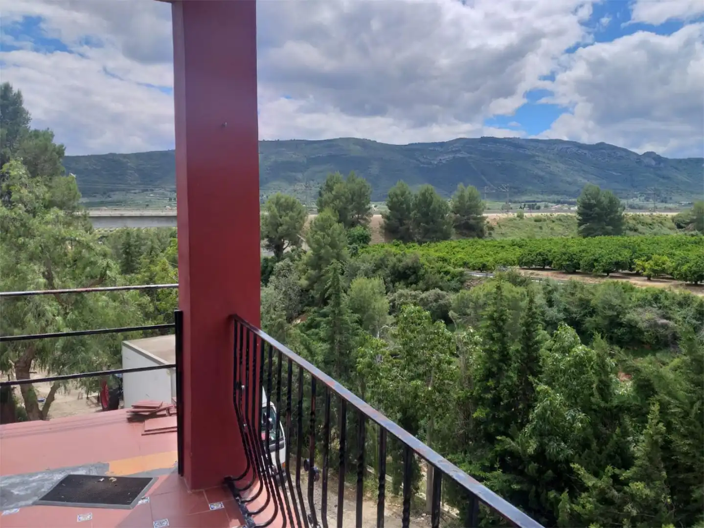 Vista exterior de Casa o chalet en venta en Vallada con Jardín privado, Parquet y Terraza