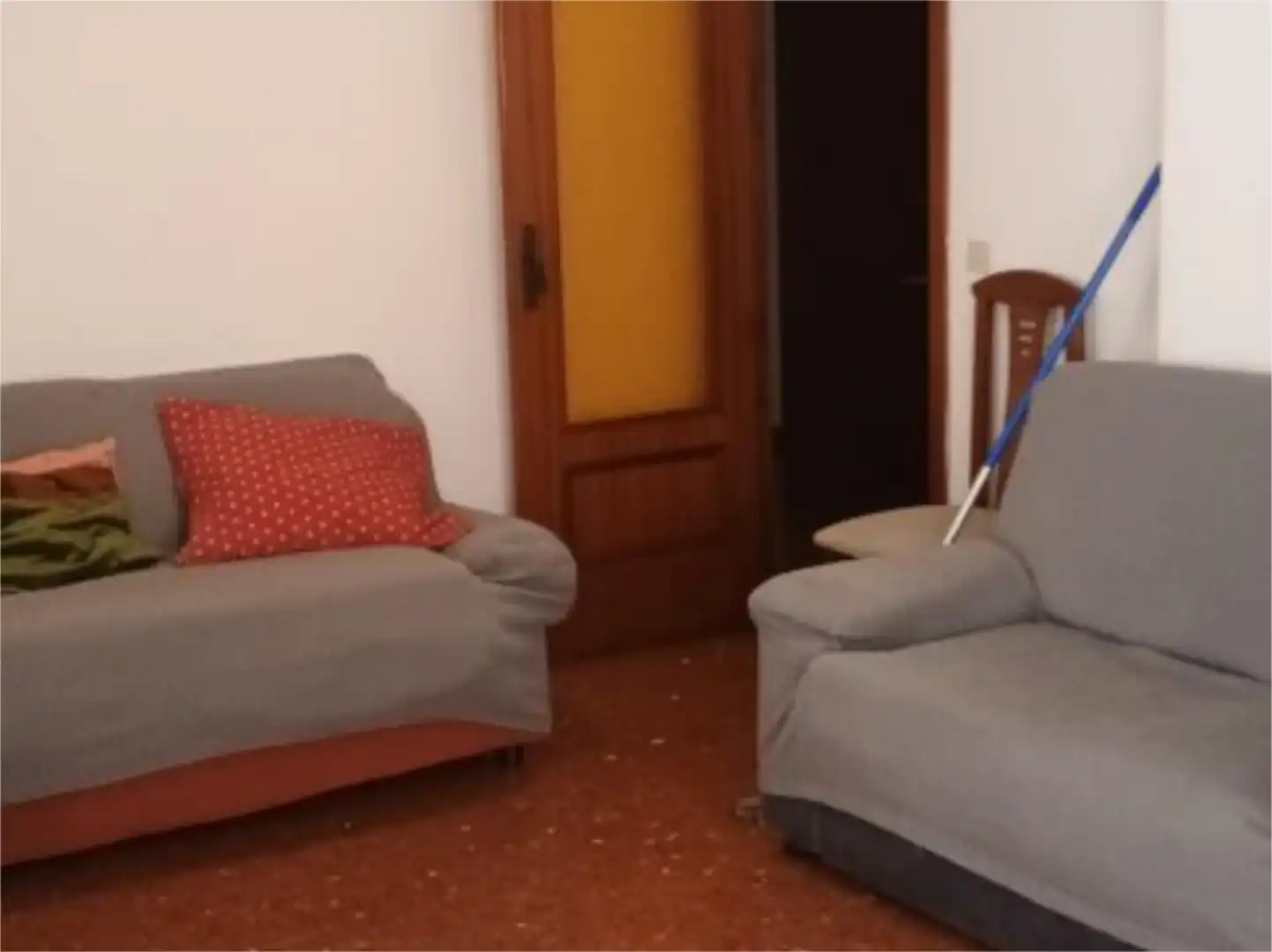 Piso de alquiler en Avenida Tomás Romero de Castilla, Valdepasillas - La Paz - Huerta Rosales Sala de estar de Piso de alquiler en Badajoz con Aire acondicionado, Calefacción y Terraza
