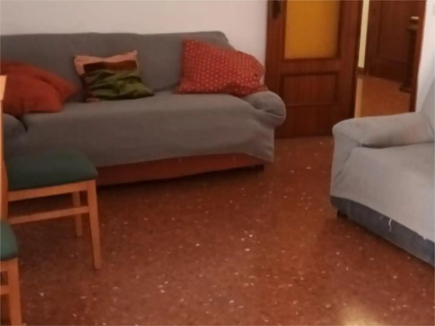 Piso de alquiler en Avenida Tomás Romero de Castilla, Valdepasillas - La Paz - Huerta Rosales Sala de estar de Piso de alquiler en Badajoz con Aire acondicionado, Calefacción y Terraza