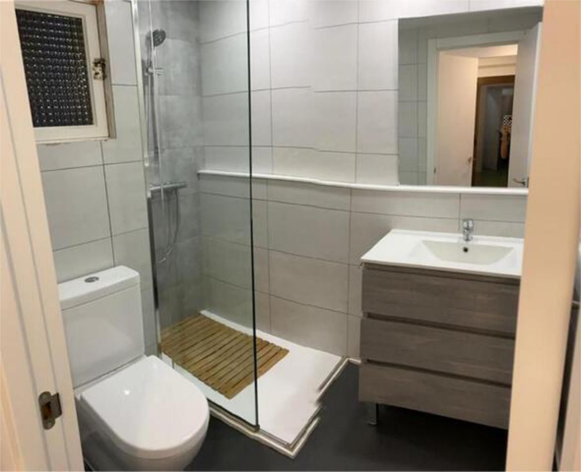 Bathroom of Flat for sale in Llucmajor