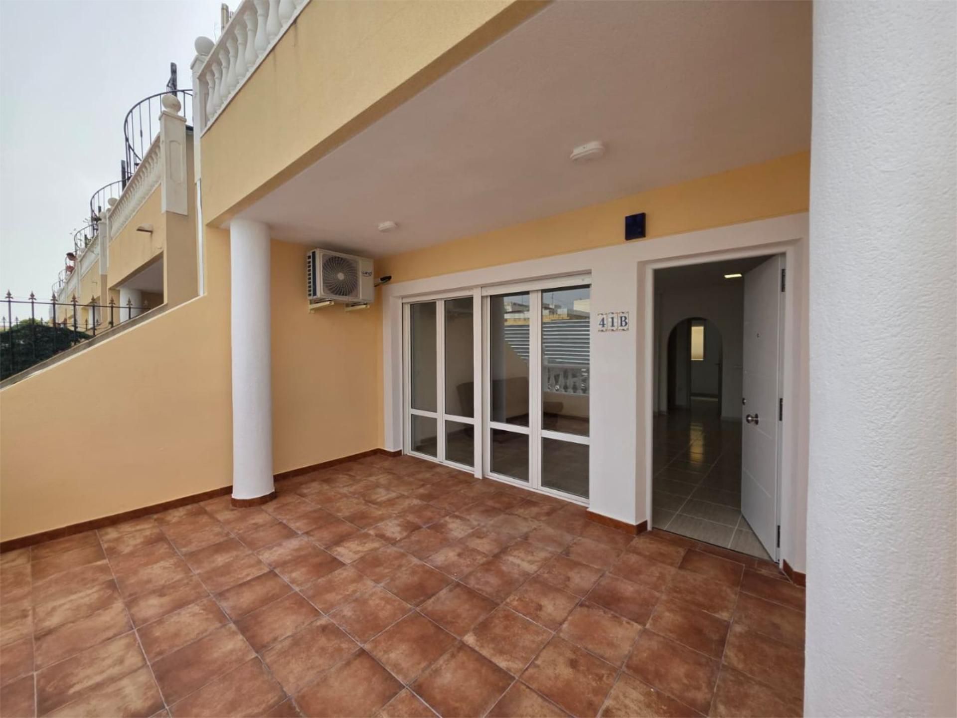 House or chalet for sale in Formentera del Segura  with Air Conditioner, Terrace and Balcony