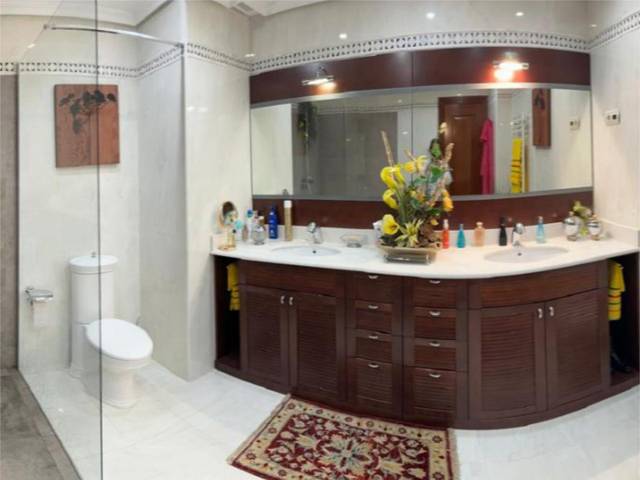 Piso en Alquiler en Paseo de la Castellana, 144 en Hispanoamérica - Bernabéu