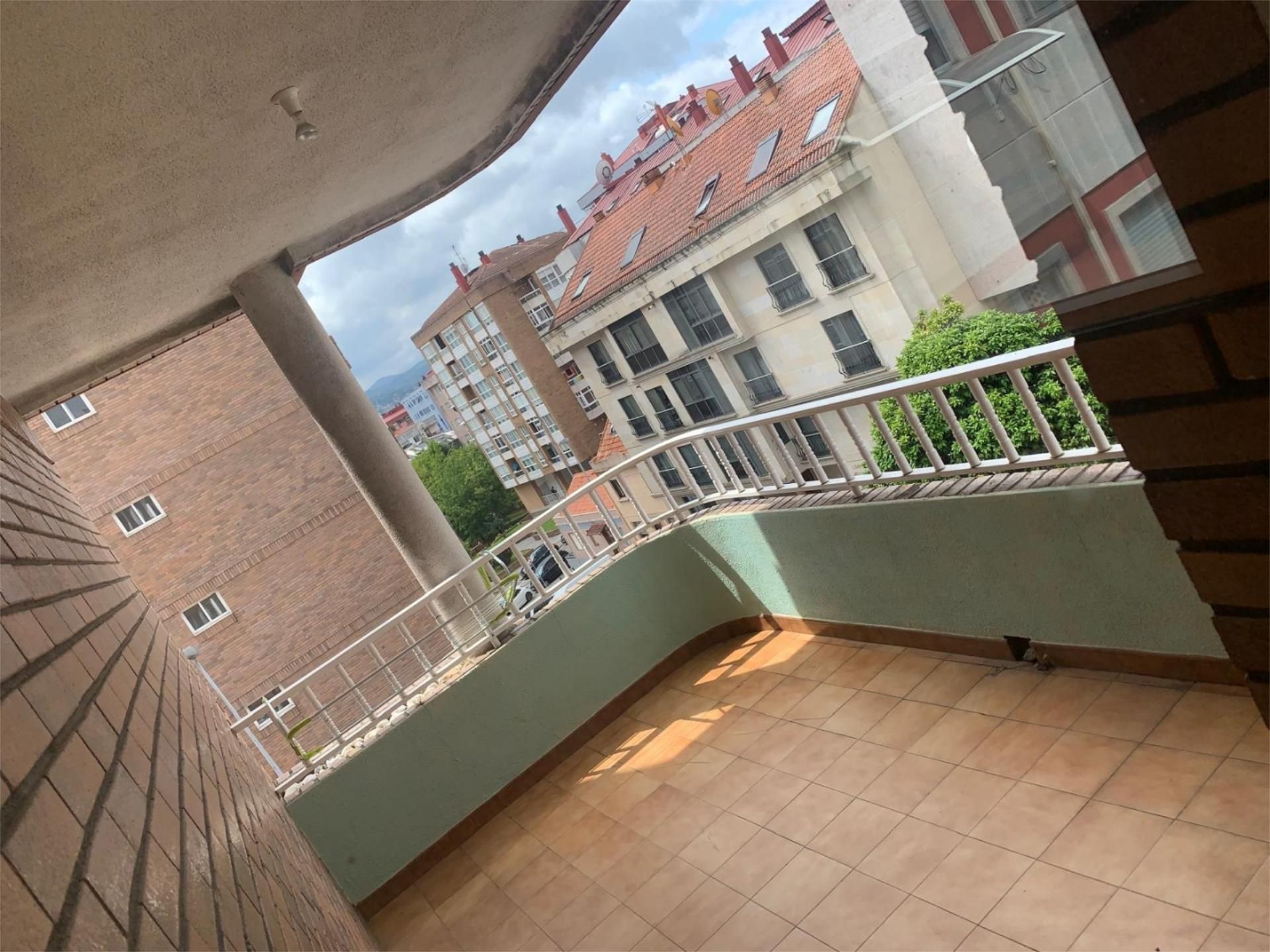 Terrassa de Pis en venda en Vigo  amb Terrassa i Balcó