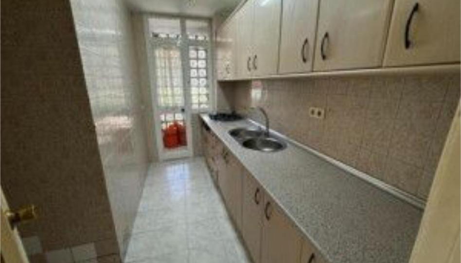 Photo 1 of Flat for sale in Carrer Tirant Lo Blanc, 1, Alfara del Patriarca, Valencia