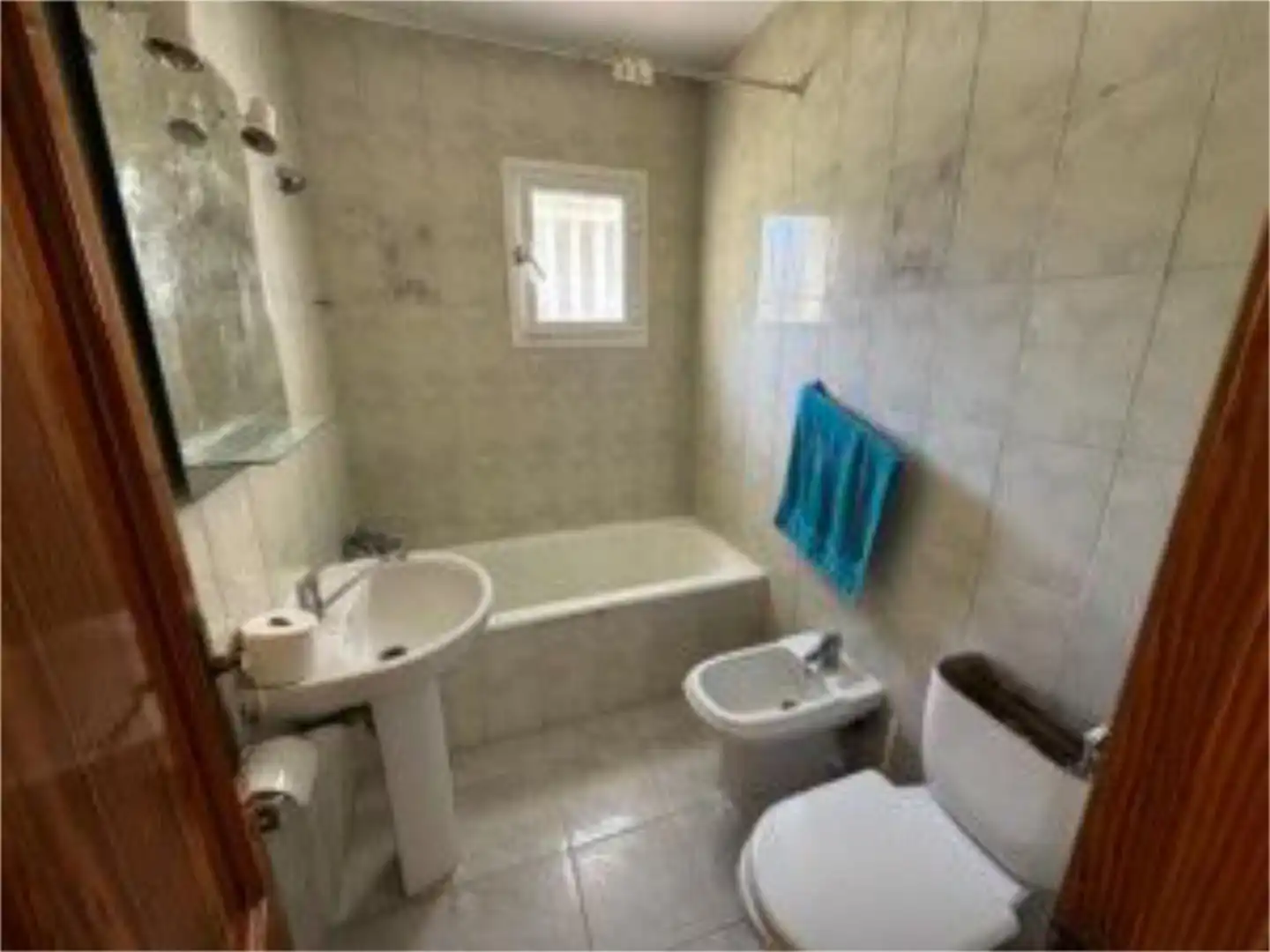 Bathroom of Flat for sale in Alfara del Patriarca