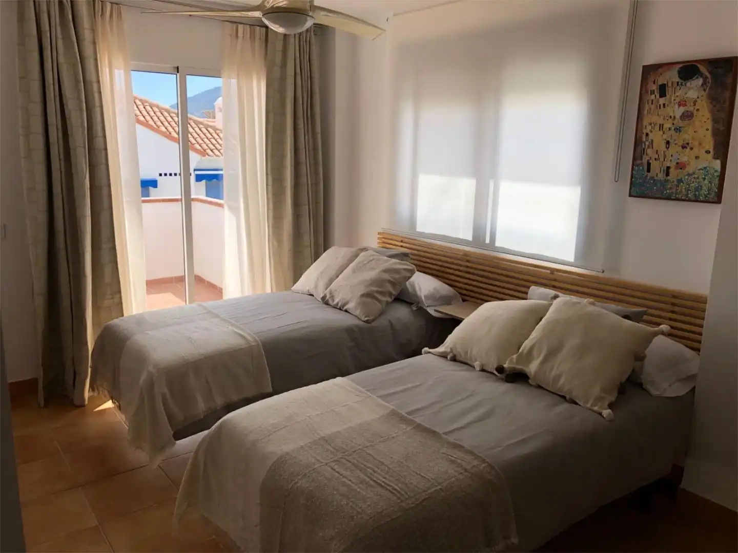 Habitación en Calle Lech Walesa, 18, Pinos de Alhaurín Habitación de Casa adosada para compartir en Alhaurín de la Torre con Terraza y Amueblado