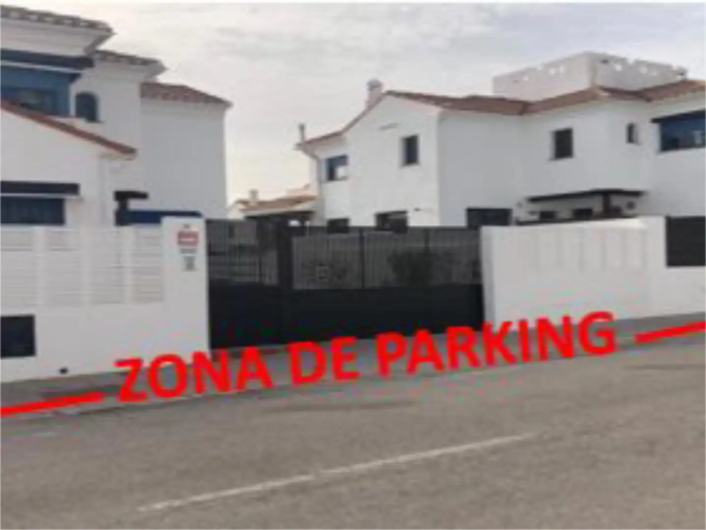 Habitación en Calle Lech Walesa, 18, Pinos de Alhaurín Parking de Casa adosada para compartir en Alhaurín de la Torre con Terraza y Amueblado