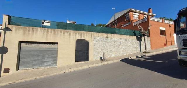 Terreno residencial en Venta en Carrer Mossèn Francesc, 25 en Sant Fost de Campsentelles