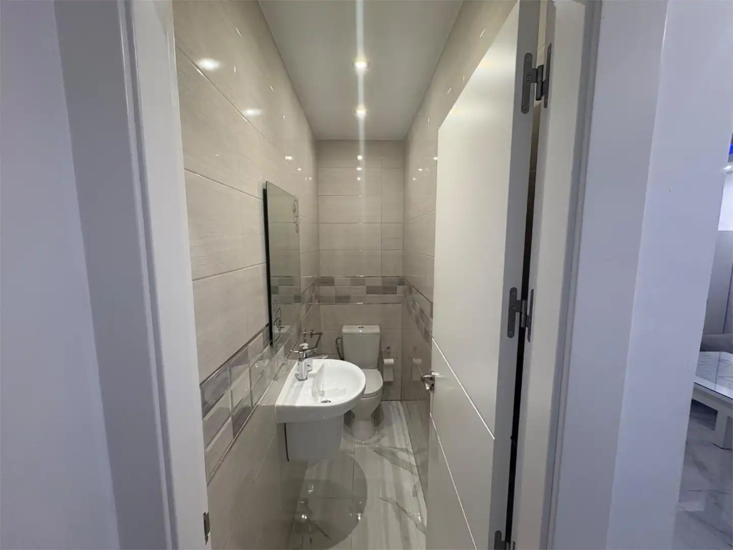 Flat for sale in Calle Amapola, 6, Chauchina Bathroom of Flat for sale in Chauchina with Air Conditioner and Balcony