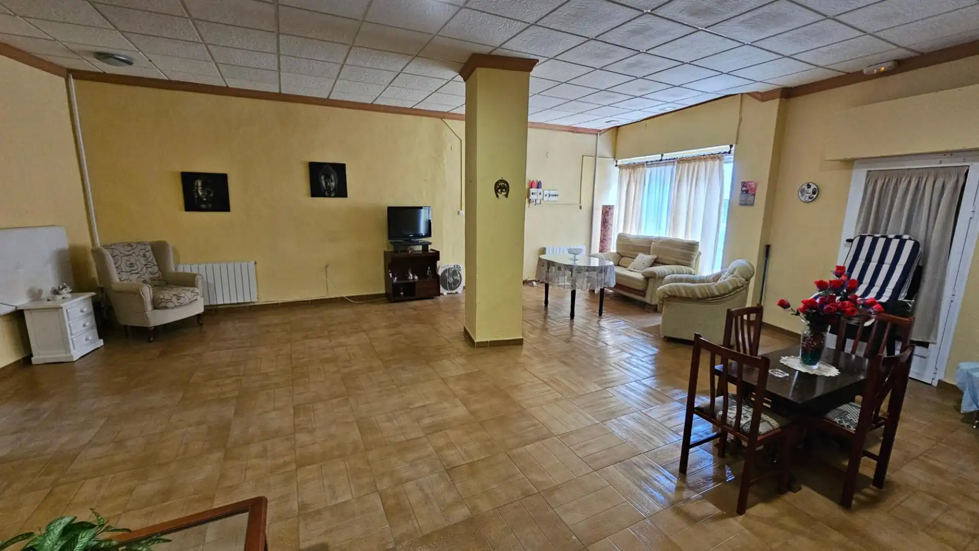 Einfamilien-Reihenhaus zum Verkauf in Calle Cruz, 12, Moraleda de Zafayona Wohnzimmer von Einfamilien-Reihenhaus zum Verkauf in Moraleda de Zafayona mit Klimaanlage, Terrasse und Balkon
