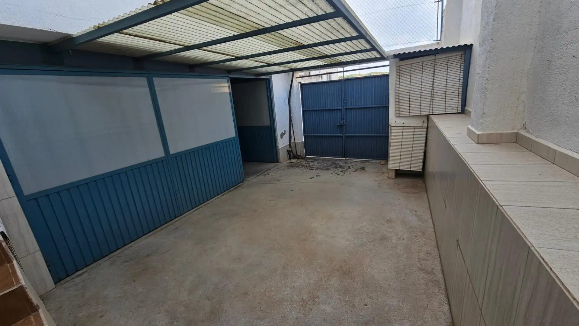 Einfamilien-Reihenhaus zum Verkauf in Calle Cruz, 12, Moraleda de Zafayona Einfamilien-Reihenhaus zum Verkauf in Moraleda de Zafayona mit Klimaanlage, Terrasse und Balkon