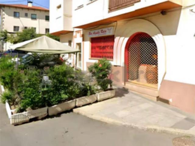 Local comercial en Alquiler en Plaza de los Bolos, 4 en Centro - Manguilla