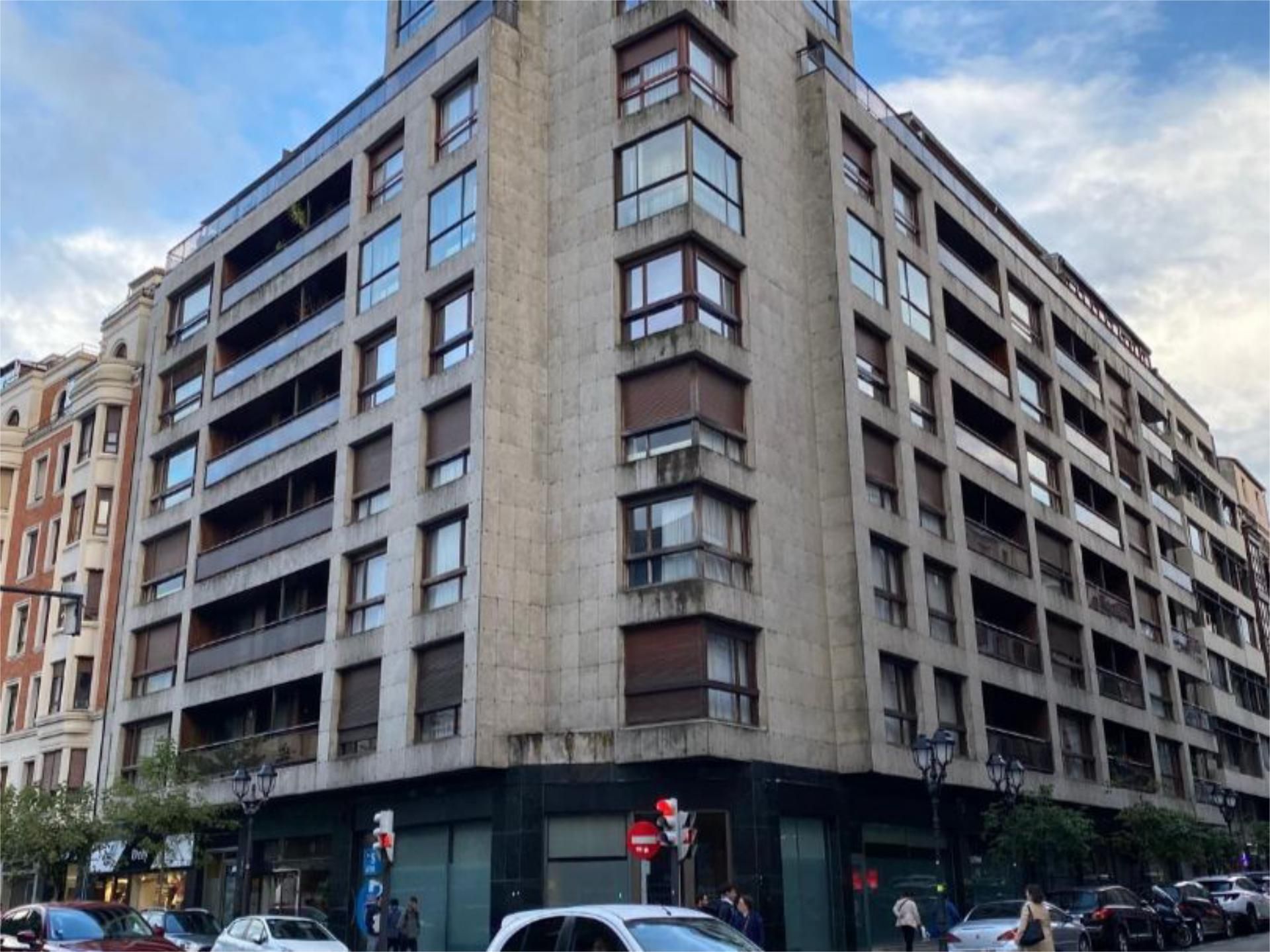 Flat for sale in Urkixo Zumarkalea, 23, Zabalburu