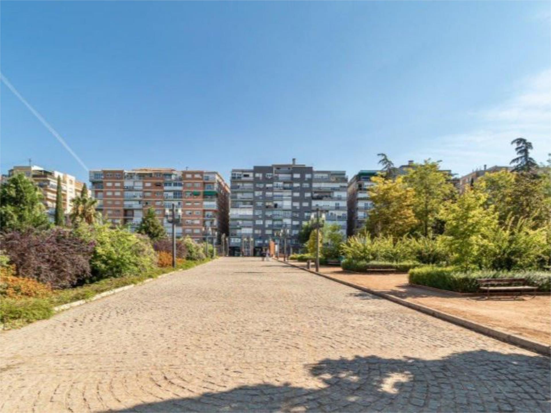 Exterior view of Apartment to rent in  Granada Capital  with Air Conditioner, Heating and Parquet flooring