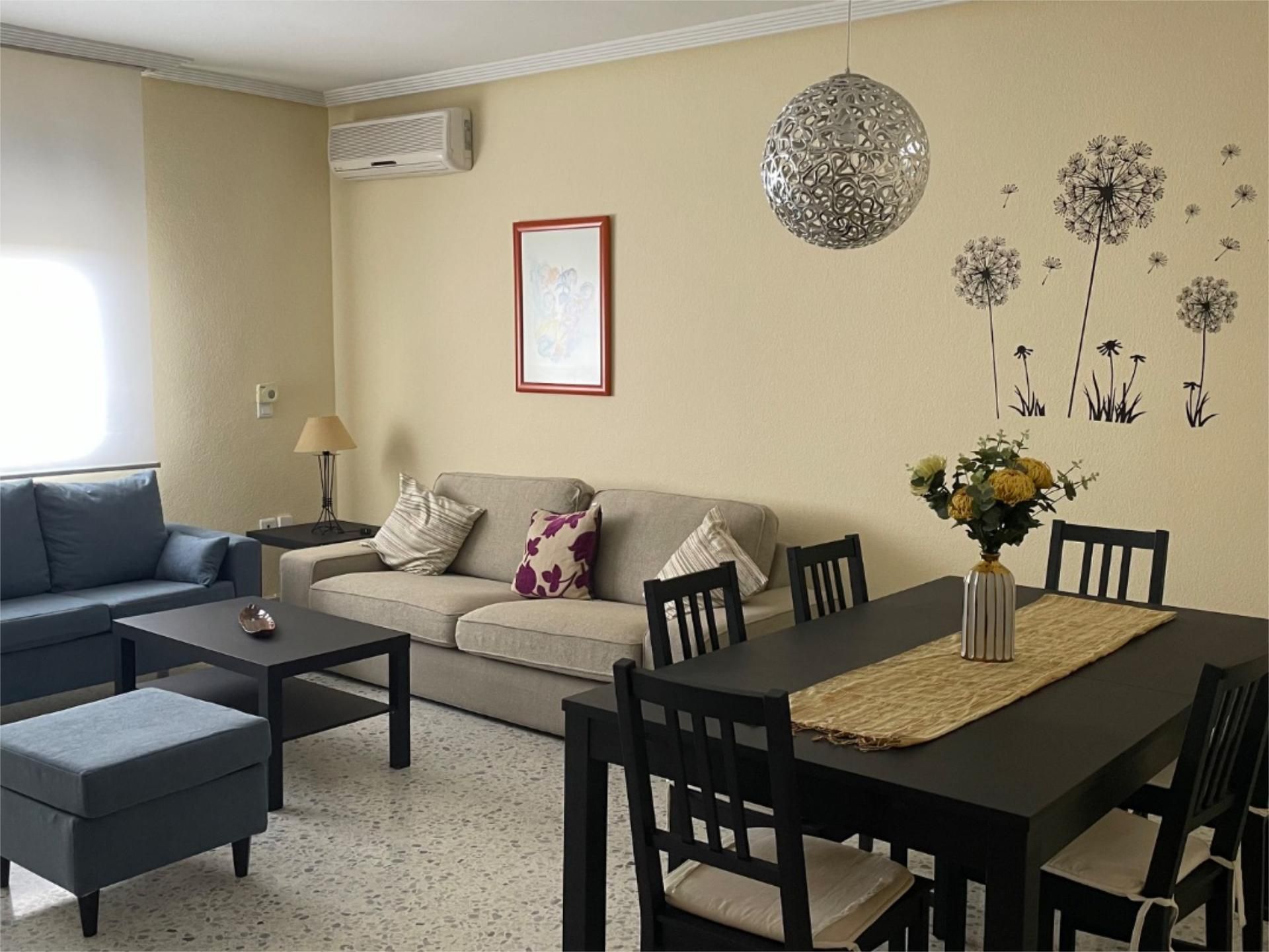 Sala d'estar de Pis de lloguer en Mérida amb Aire condicionat, Calefacció i Traster