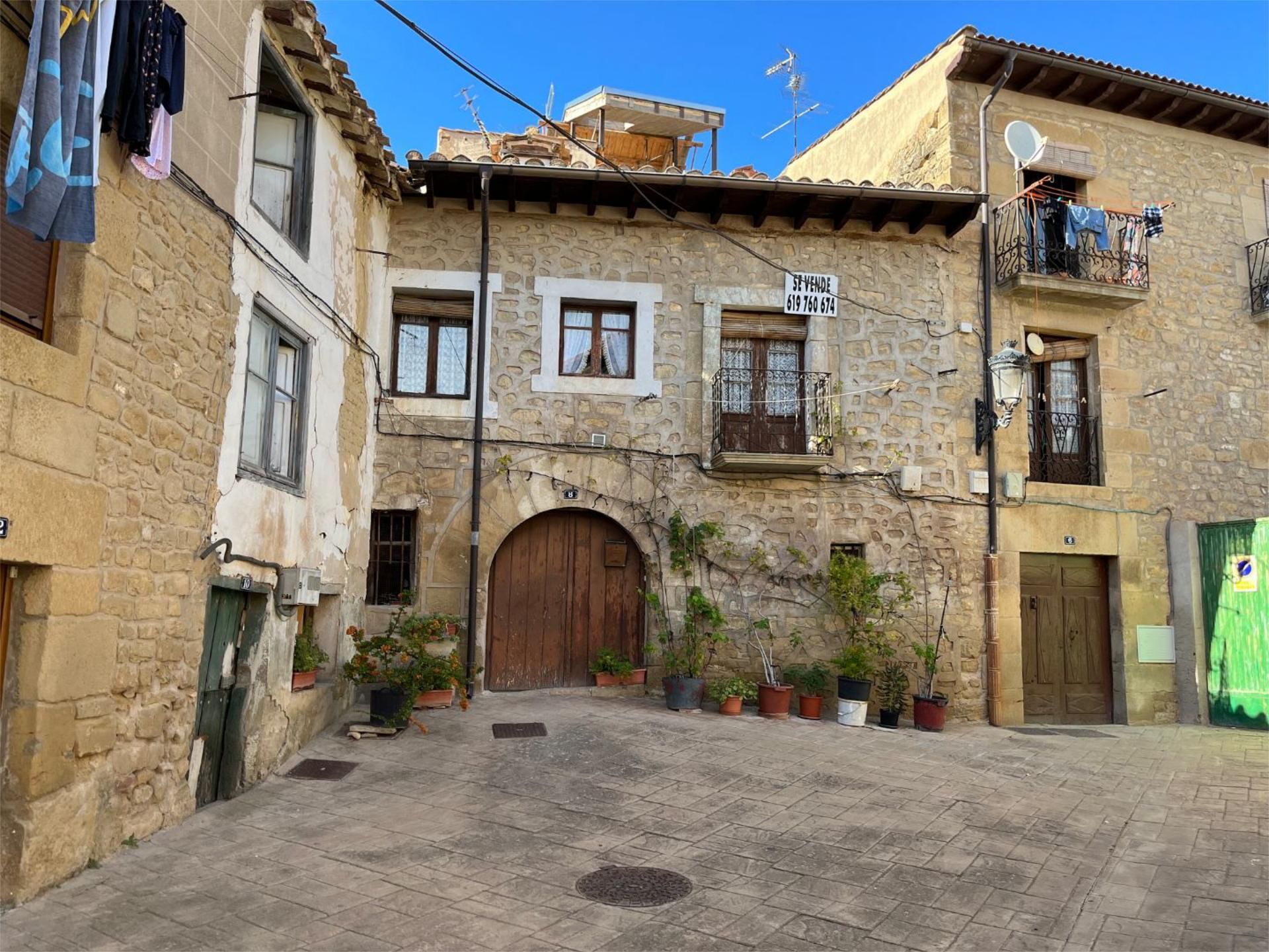 Vista exterior de Pis en venda en Elciego amb Moblat i Balcó