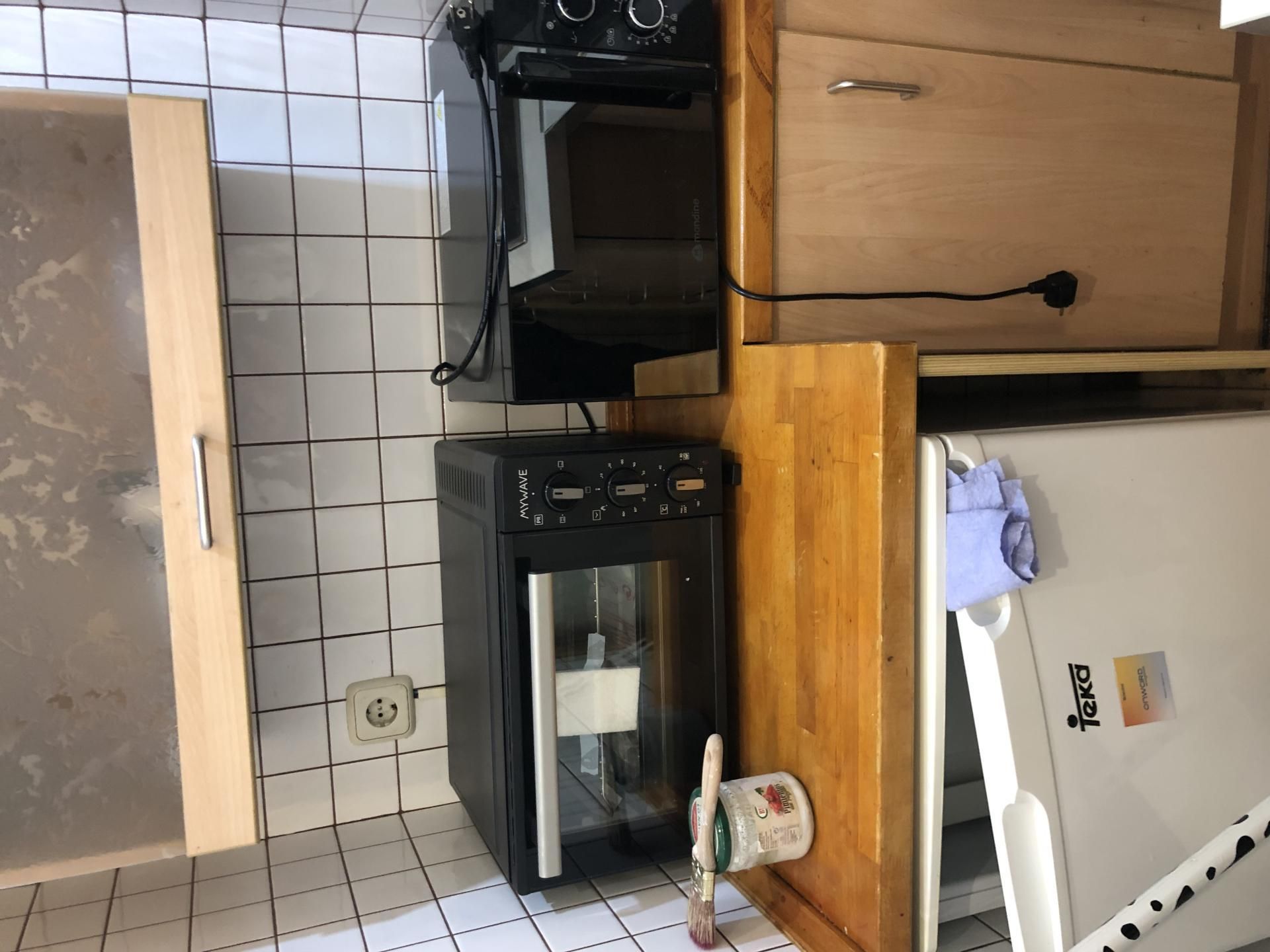 Cuina de Apartament de lloguer en  Madrid Capital amb Aire condicionat i Balcó