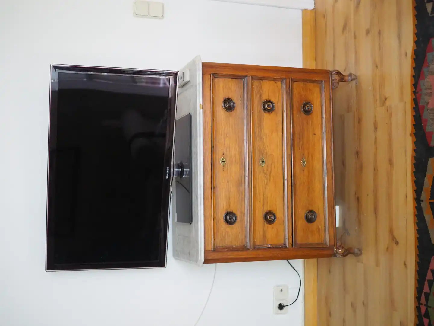 Schlafzimmer von Wohnungen zur Miete in  Madrid Capital mit Klimaanlage und Balkon