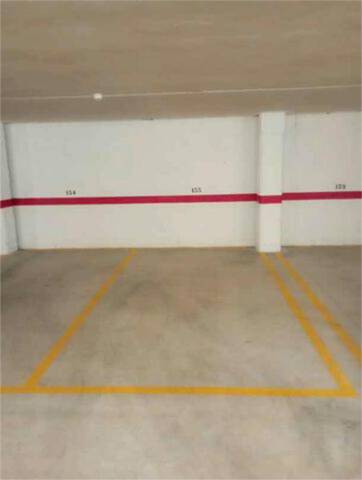 Garaje en Alquiler en Piscinas