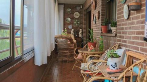 Foto 2 de Apartamento de alquiler en Calle de Dulce Chacón, 19, Virgen del Cortijo - Manoteras, Madrid