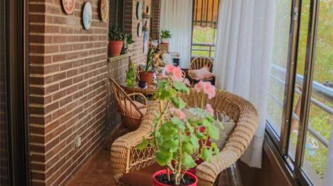 Foto 5 de Apartamento de alquiler en Calle de Dulce Chacón, 19, Virgen del Cortijo - Manoteras, Madrid