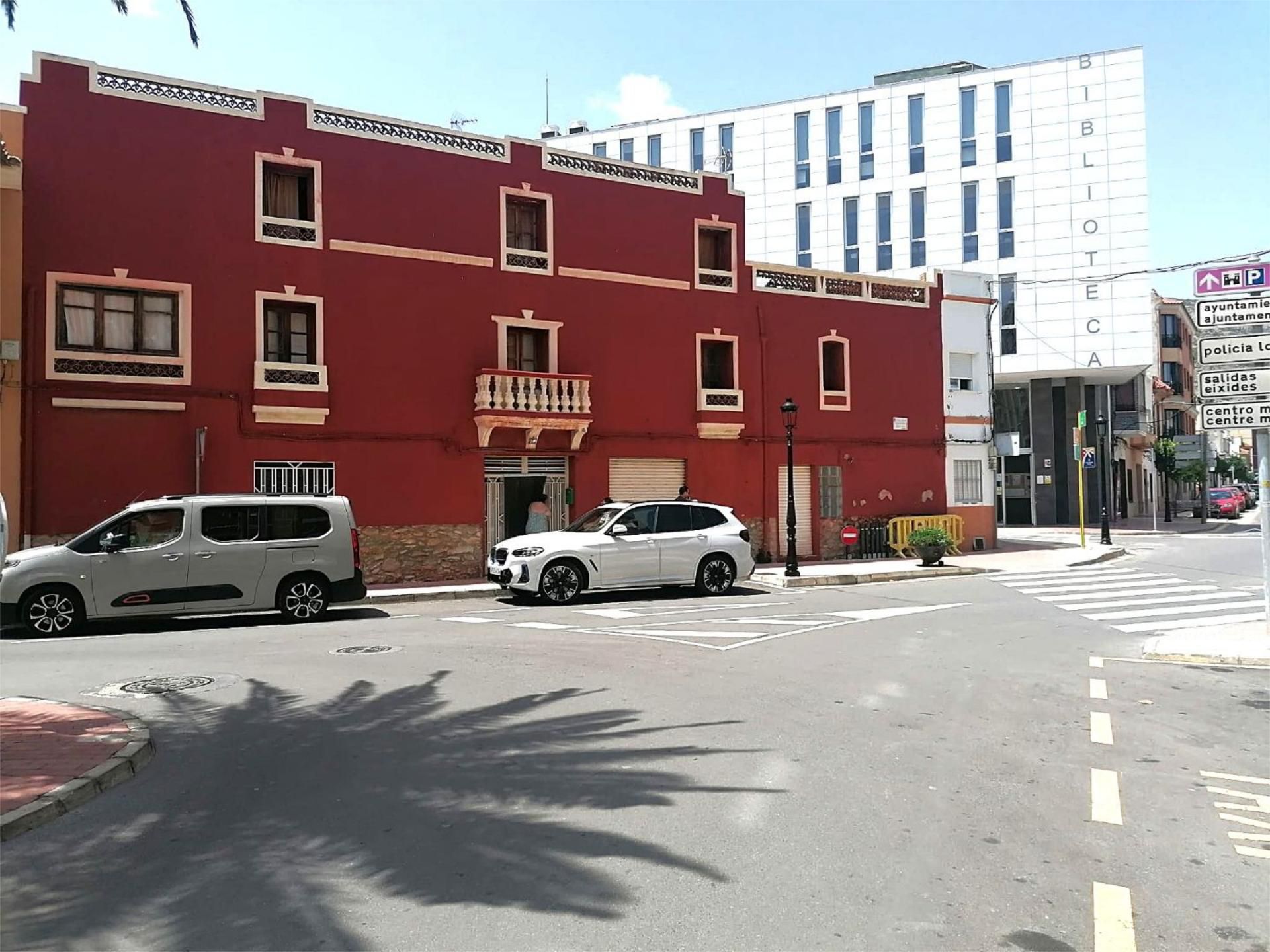 Vista exterior de Casa adosada en venda en Oropesa del Mar / Orpesa amb Terrassa i Balcó