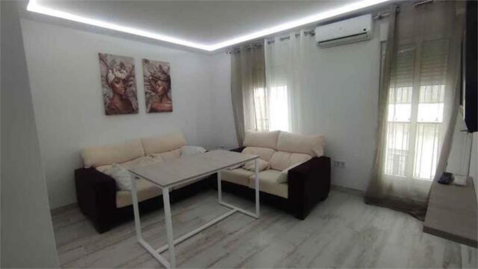 Living room of Flat to rent in Valverde del Camino  with Terrace