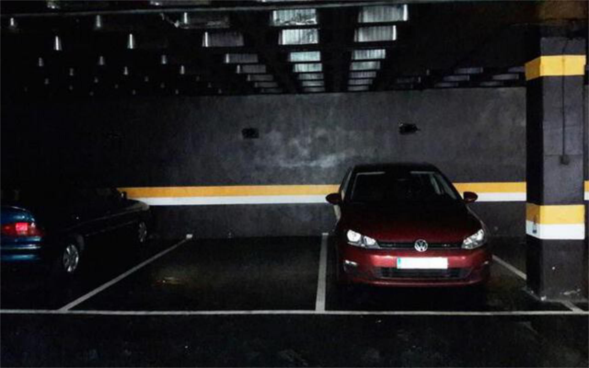 Parking of Garage to rent in Getxo 