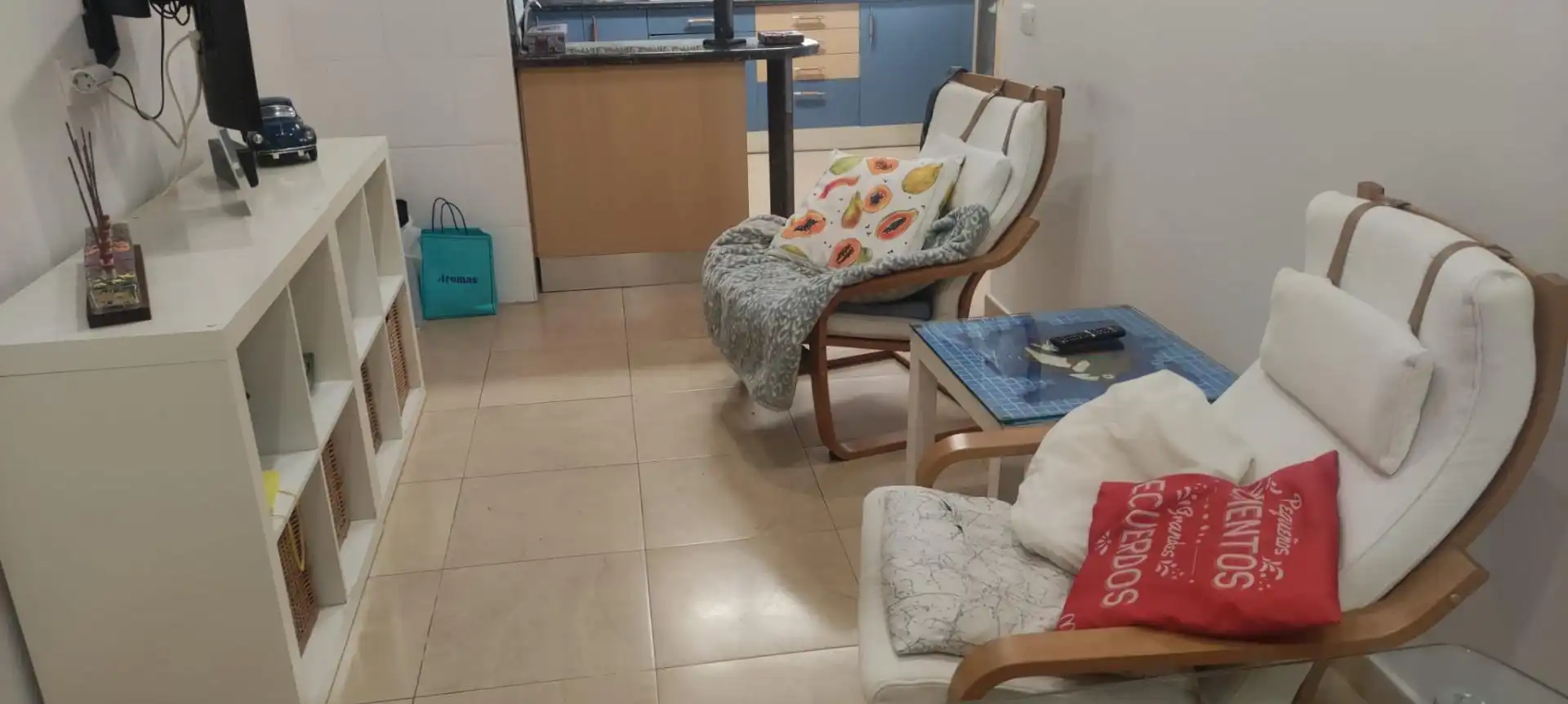 Casa adosada en venda a Calle San Juan de Ribera, 45, Rinconada Sala d'estar de Casa adosada en venda en La Rinconada amb Terrassa i Traster