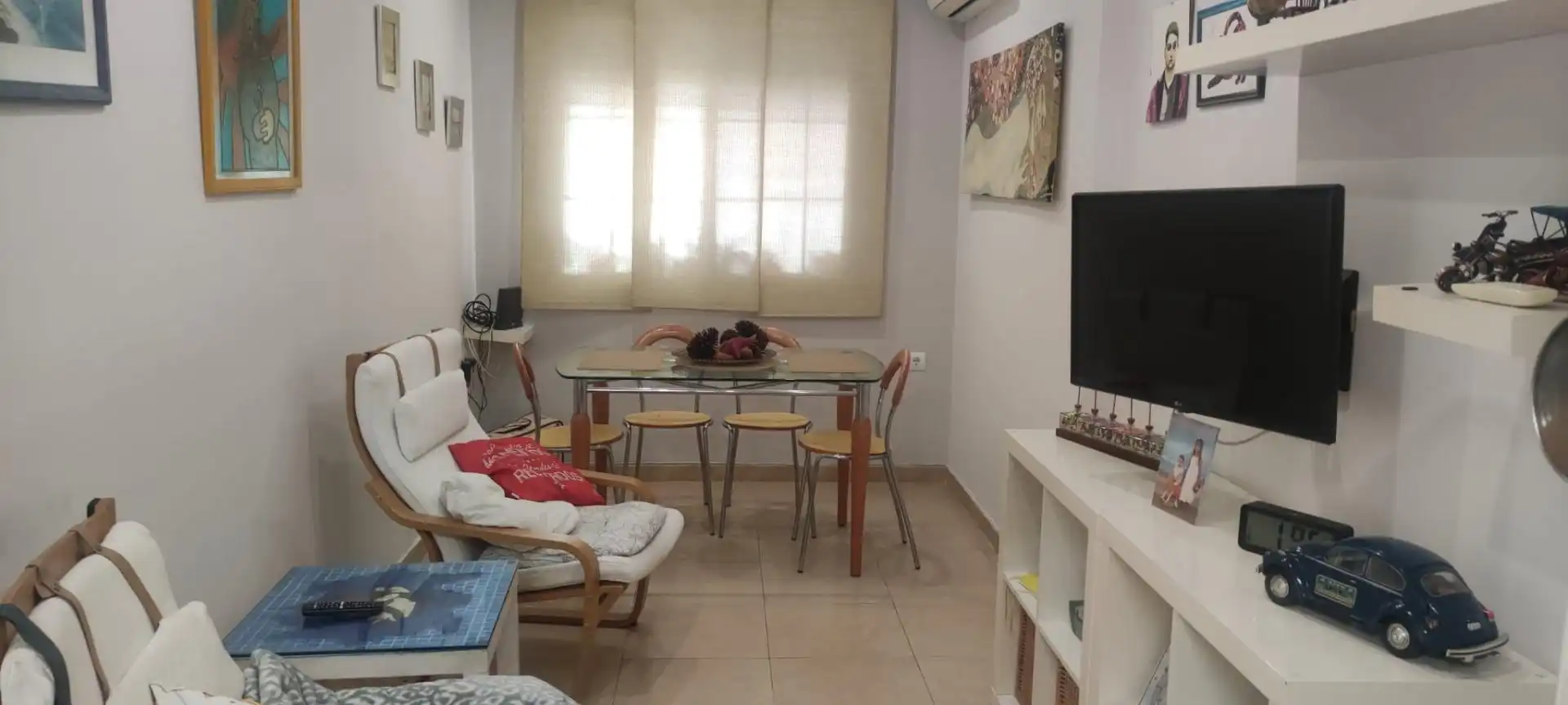 Casa adosada en venda a Calle San Juan de Ribera, 45, Rinconada Sala d'estar de Casa adosada en venda en La Rinconada amb Terrassa i Traster