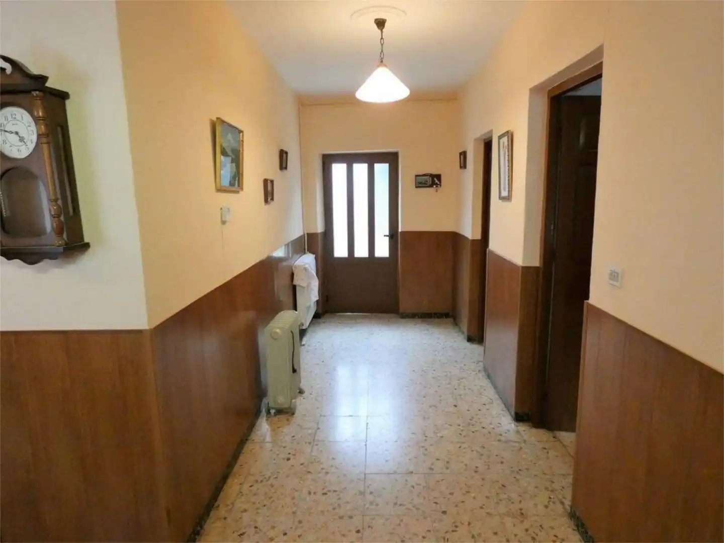 Casa adosada en venta en Calle Real, 36, Vegas del Condado Casa adosada en venta en Vegas del Condado con Calefacción, Jardín privado y Balcón