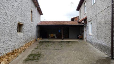 Casa adosada en venta en Calle Real, 36, Vegas del Condado, León - imagen 4 Foto 4 de Casa adosada en venta en Calle Real, 36, Vegas del Condado, León
