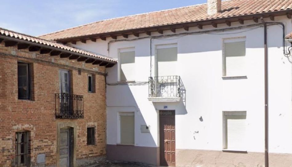 Casa adosada en venta en Calle Real, 36, Vegas del Condado, León - imagen 1 Foto 1 de Casa adosada en venta en Calle Real, 36, Vegas del Condado, León